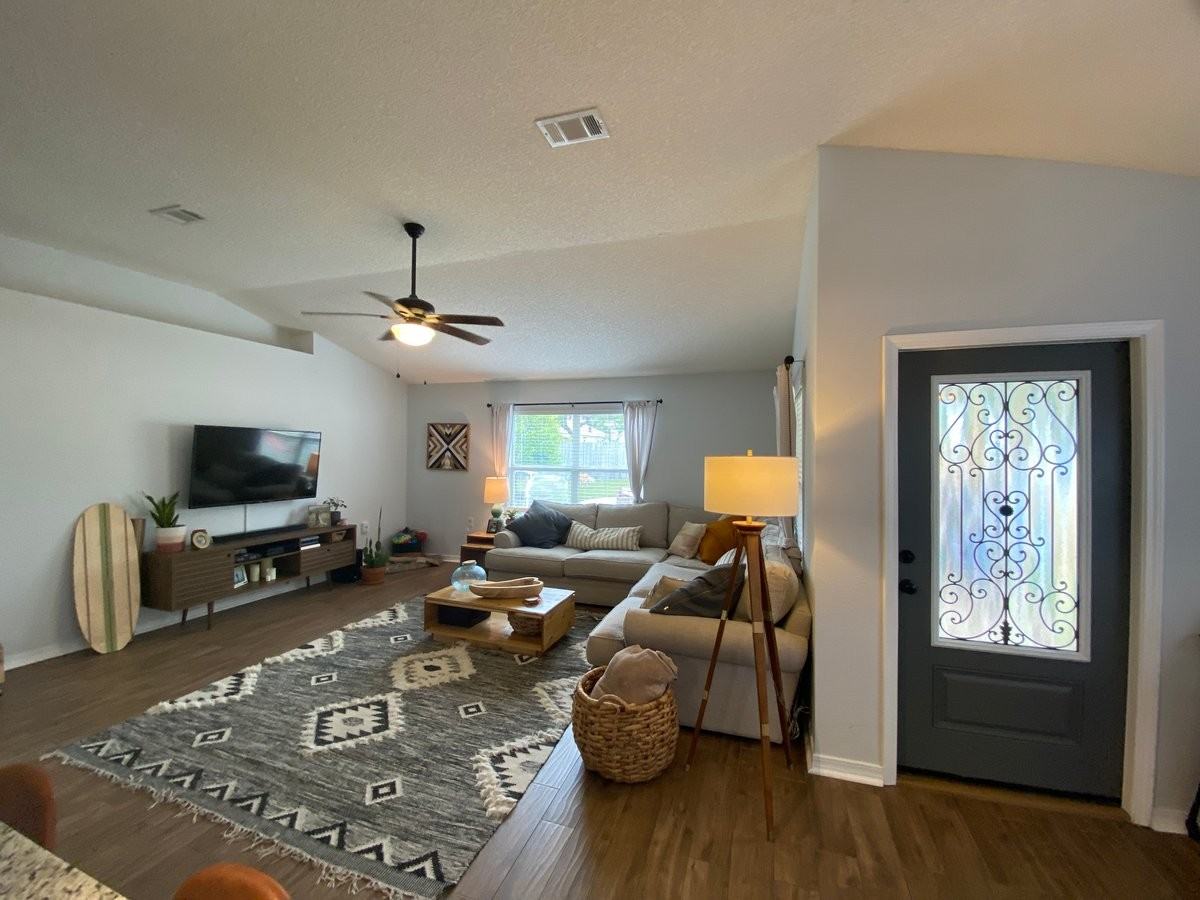 6486 Surfside Cv - Photo 7 of 33