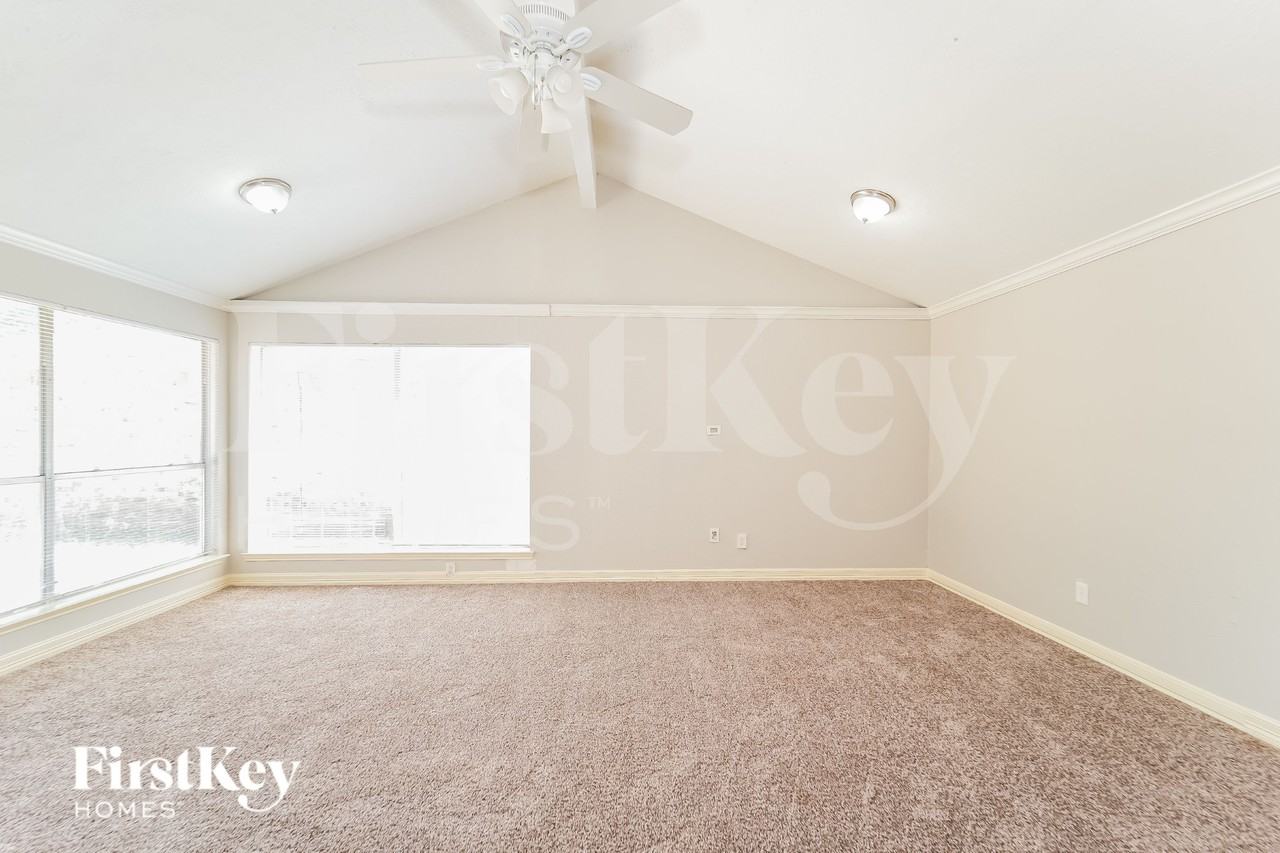 6615 Navidad Rd - Photo 3 of 17