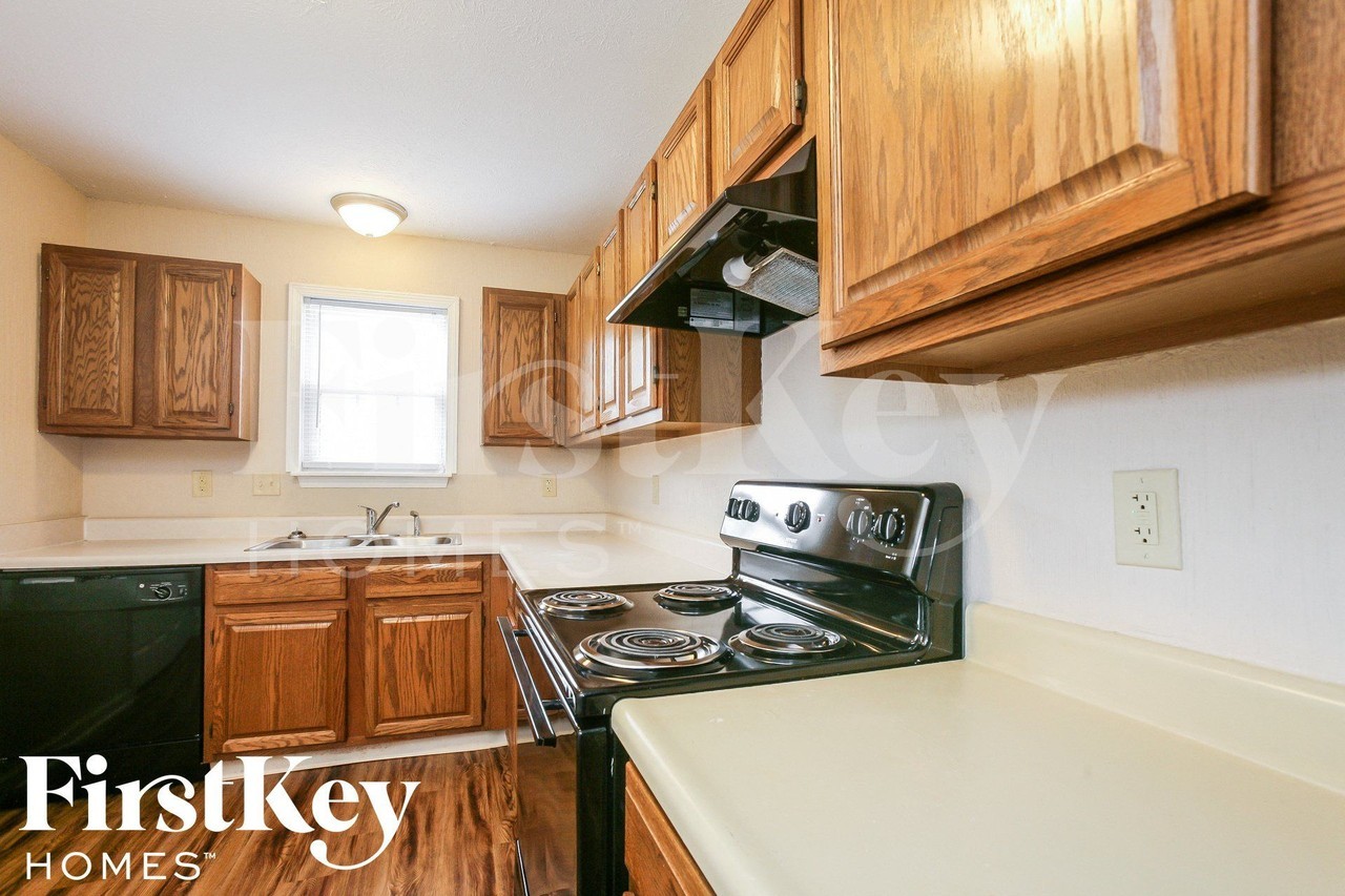 11356 Cherry Tree Way - Photo 5 of 15
