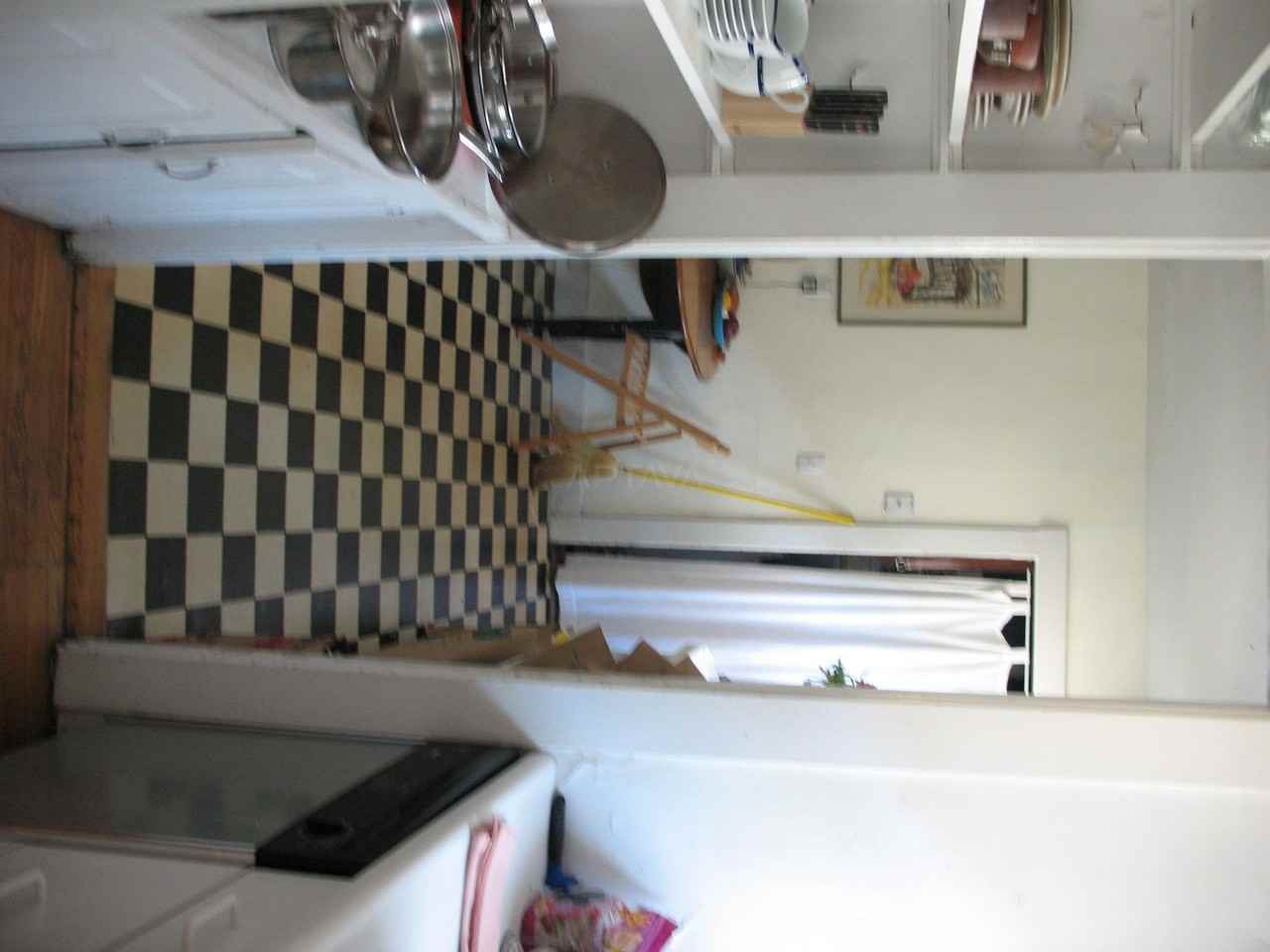 50 Clarendon Ave #2 - Photo 3 of 9