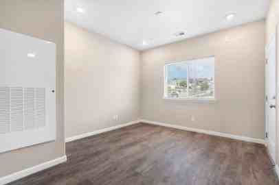 1607 Grand Harmony Blvd #101 - Photo 5 of 10