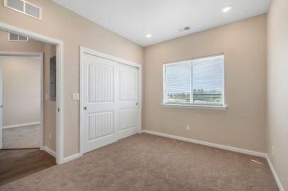 1607 Grand Harmony Blvd #101 - Photo 7 of 10