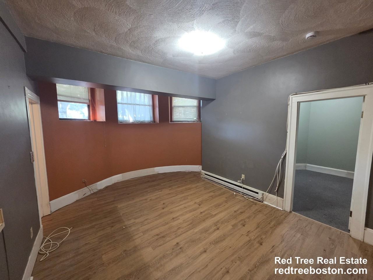1688 Beacon St #B1 - Photo 2 of 4