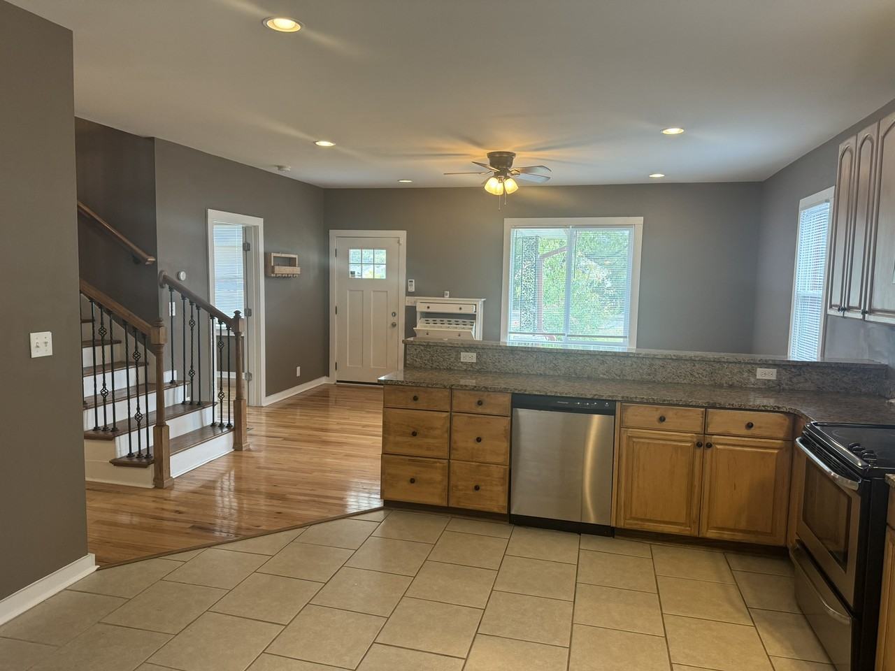 2700 Buchanan St #1 - Photo 5 of 34