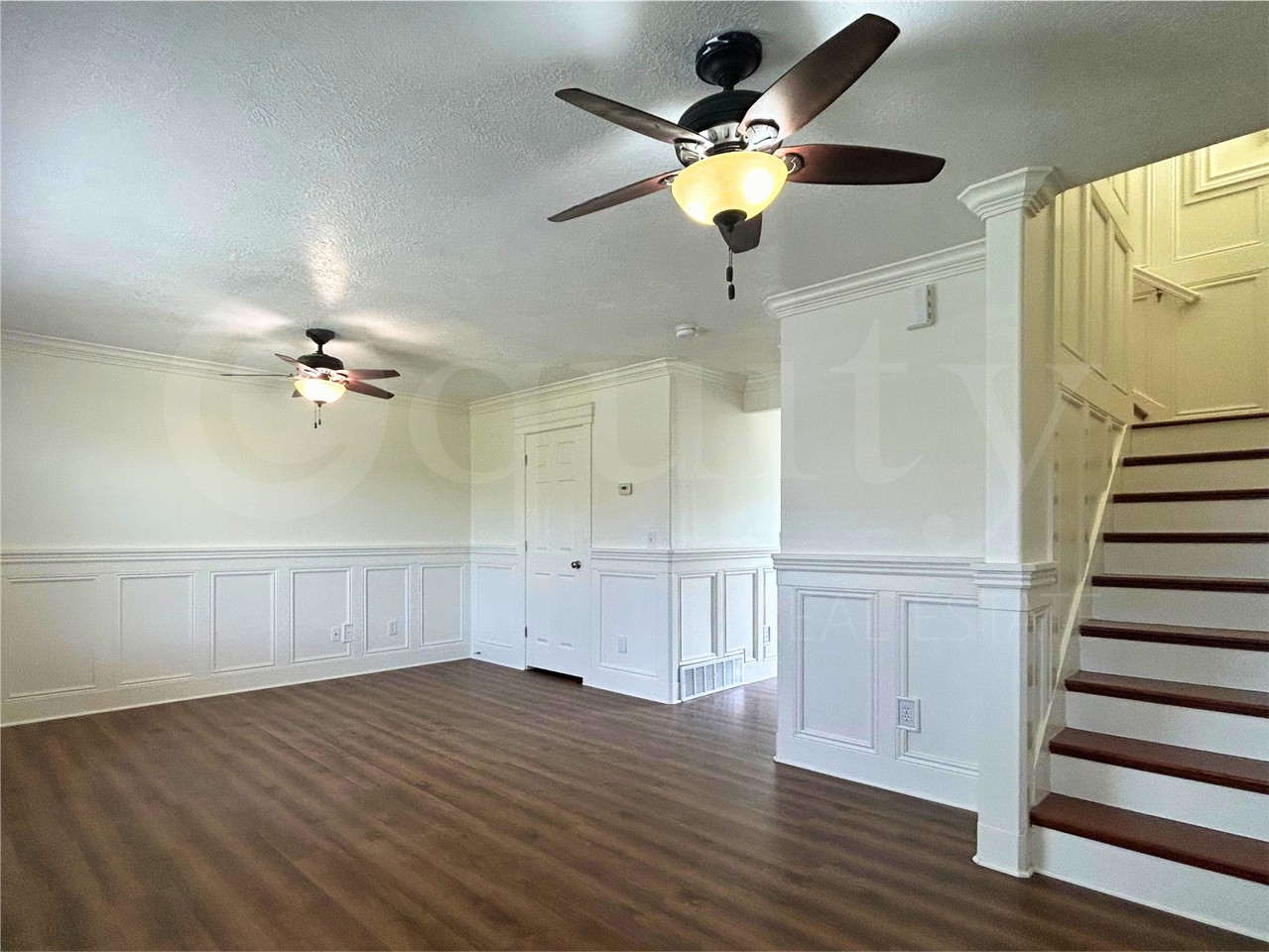 8045 N Plum Creek Dr #1 - Photo 4 of 33