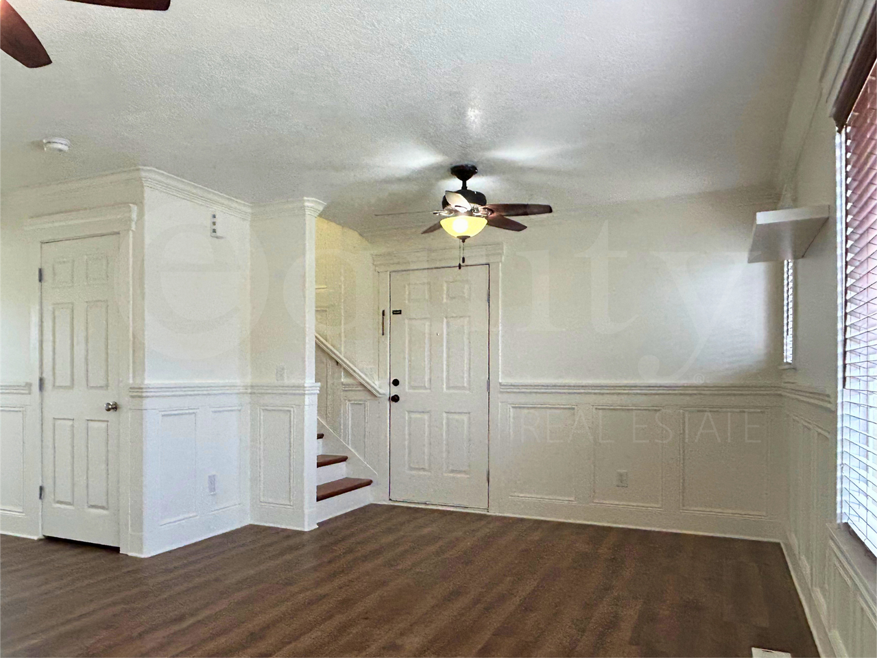 8045 N Plum Creek Dr #1 - Photo 5 of 33