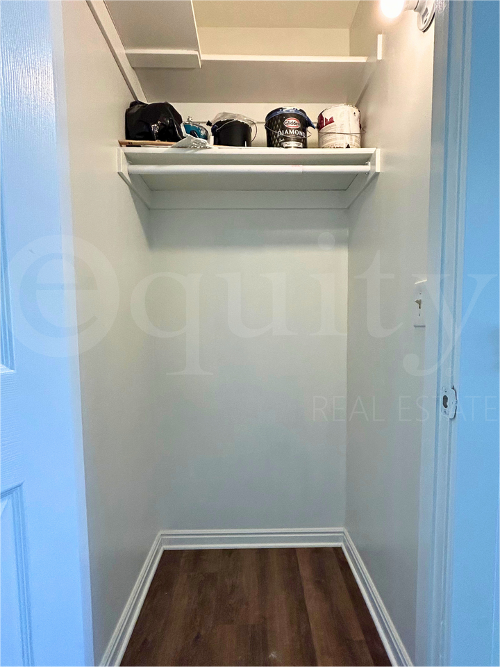 8045 N Plum Creek Dr #1 - Photo 6 of 33