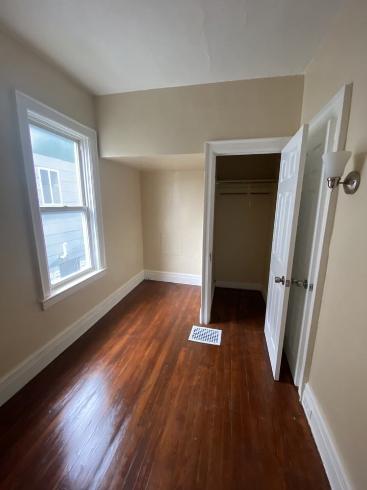 304 Grider St #1 - Photo 5 of 16