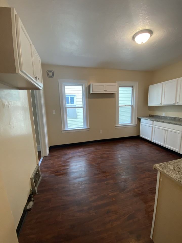304 Grider St #1 - Photo 6 of 16