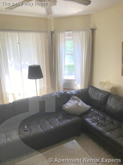 45 Pinkham Rd - Photo 3 of 14