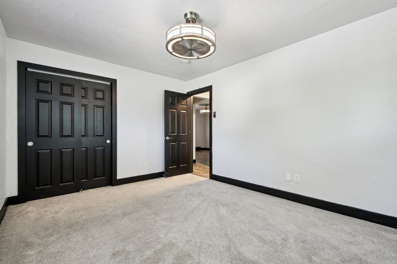 4426 W 39th Ave #1 - Photo 5 of 14