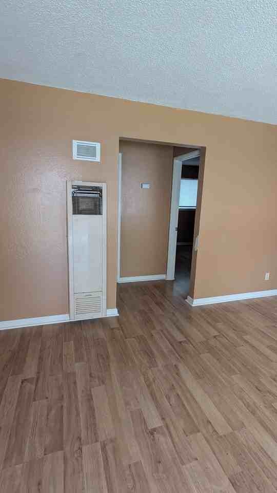 1323 Sherman Ave #2 - Photo 4 of 12
