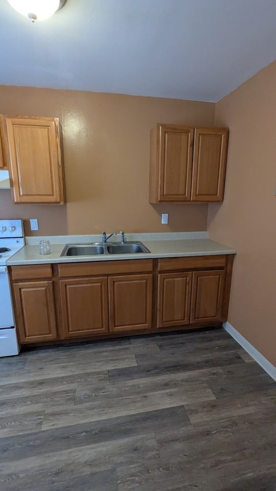 1323 Sherman Ave #2 - Photo 5 of 12