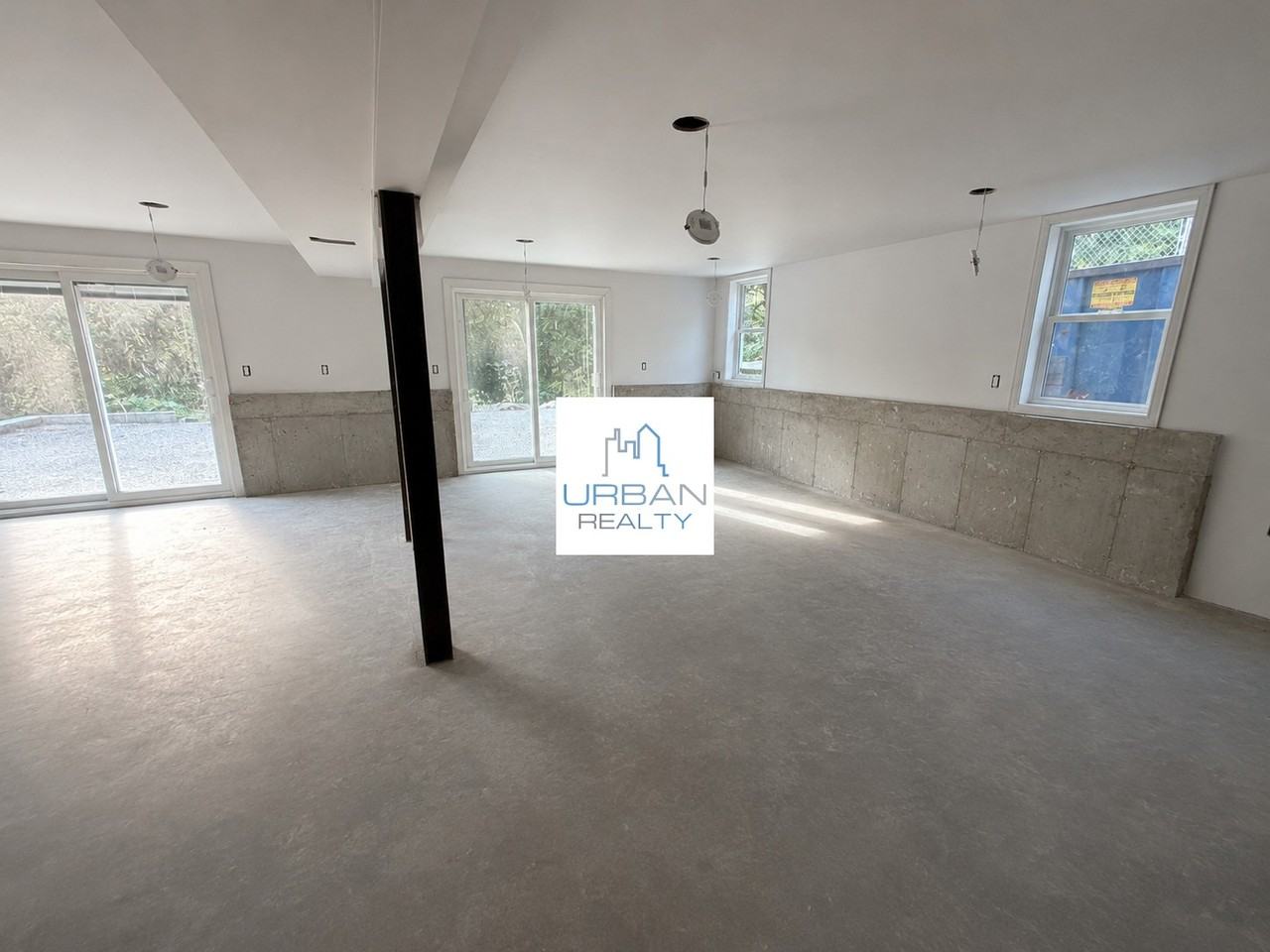 234 Foster St - Photo 6 of 16