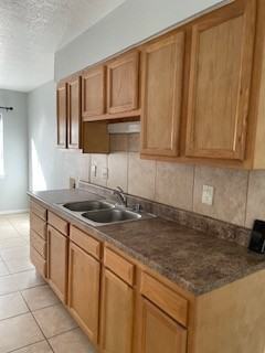 3709 Wellesley Dr Ne #B - Photo 2 of 35