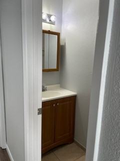 3709 Wellesley Dr Ne #B - Photo 4 of 35