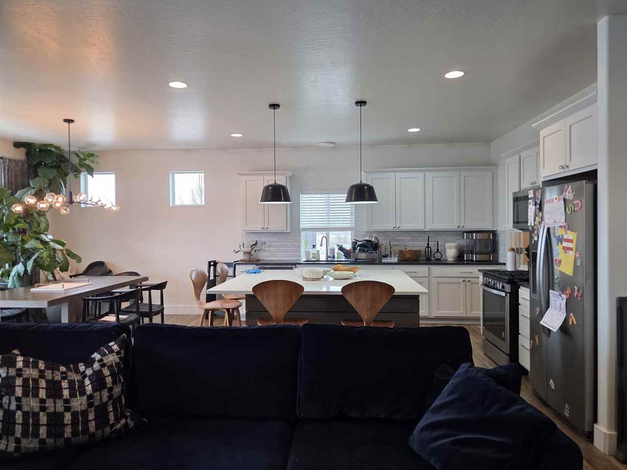 98 Caitlin Rd #HOME - Photo 4 of 42