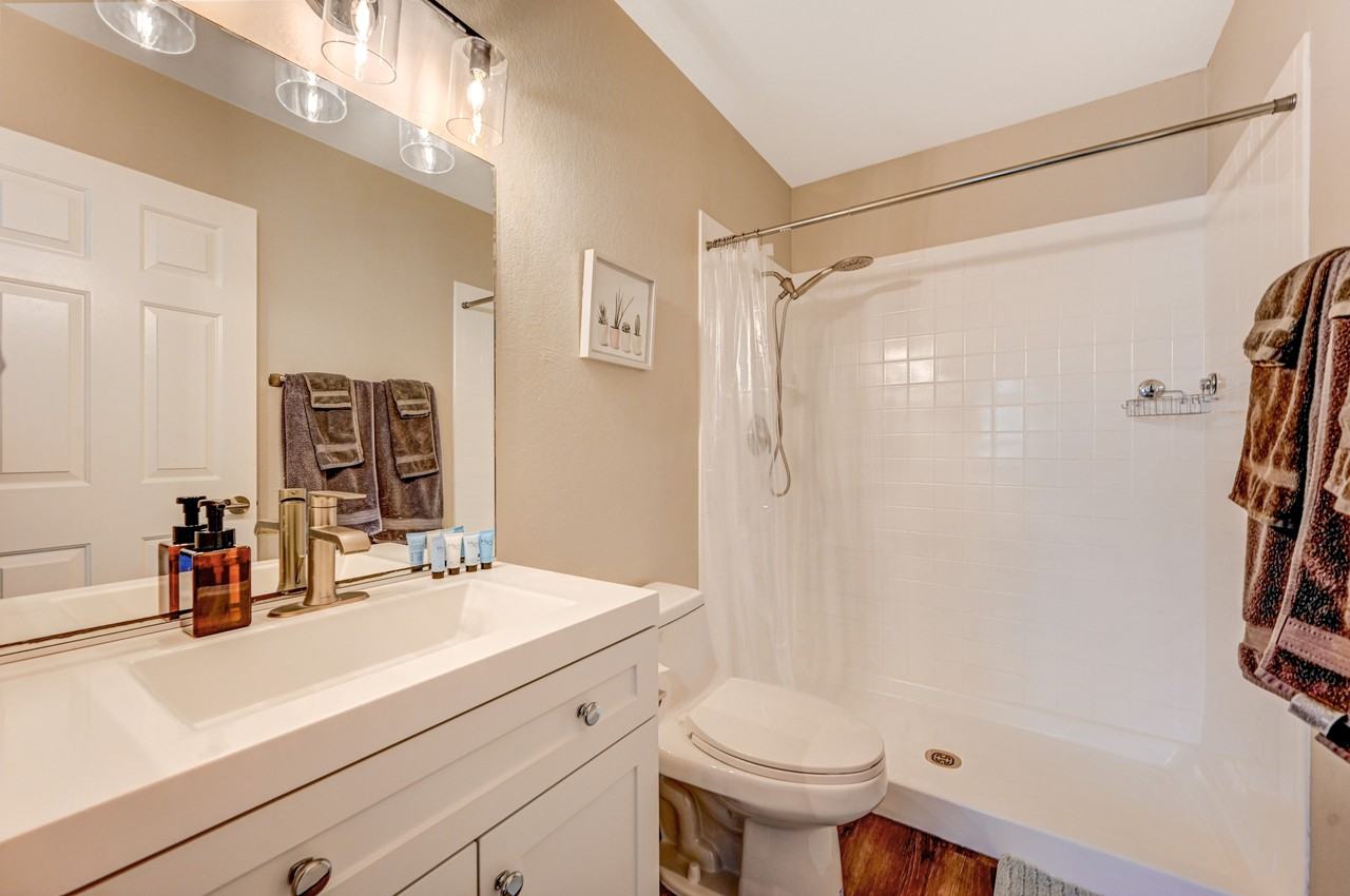 2808 Crystal Lantern Dr #TH - Photo 3 of 14