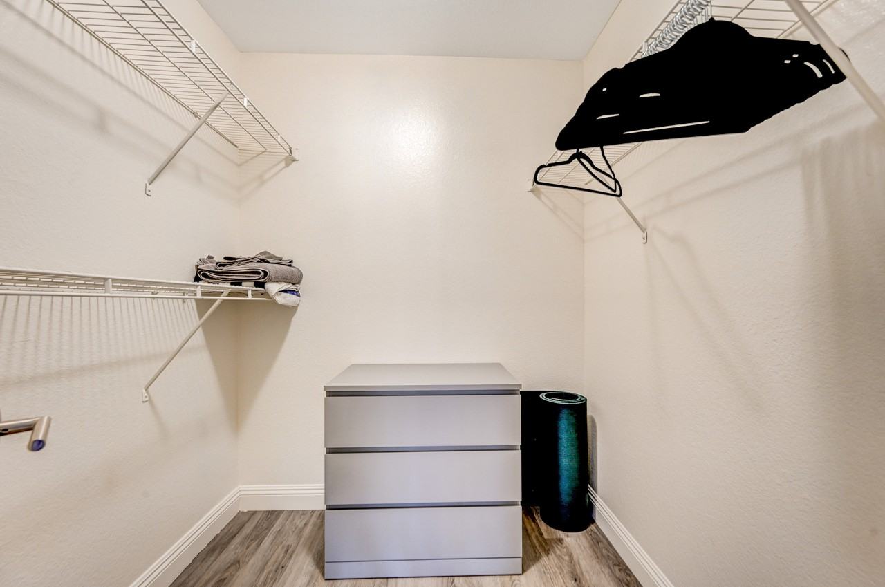 2808 Crystal Lantern Dr #TH - Photo 4 of 14