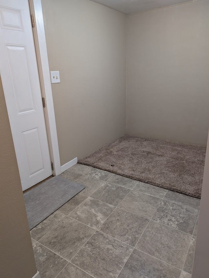 616 N 18th St - Photo 3 of 9