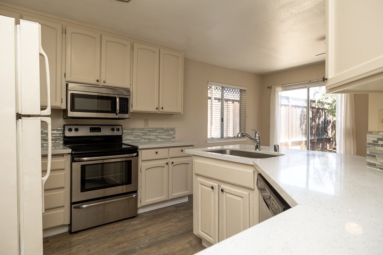 144 W Main Ave #1 - Photo 5 of 9