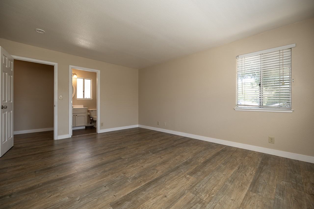 144 W Main Ave #1 - Photo 6 of 9