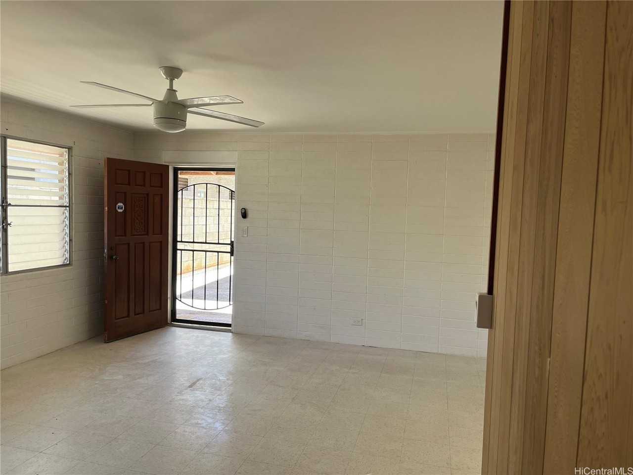 3458 Maunaloa Ave #A - Photo 3 of 8
