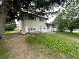 featured image of 1570 12th St