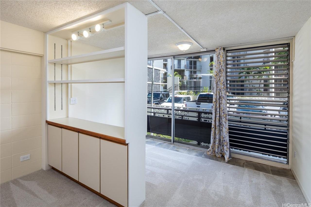 1630 Makiki St #C203 - Photo 5 of 11