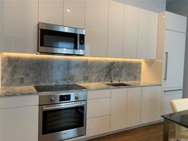 featured image of 987 Queen St #804
