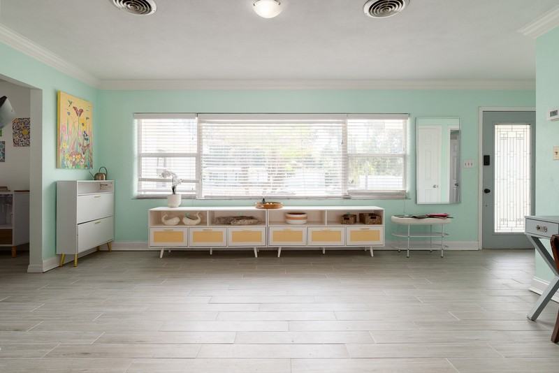 1116 Berwyn Rd - Photo 4 of 25