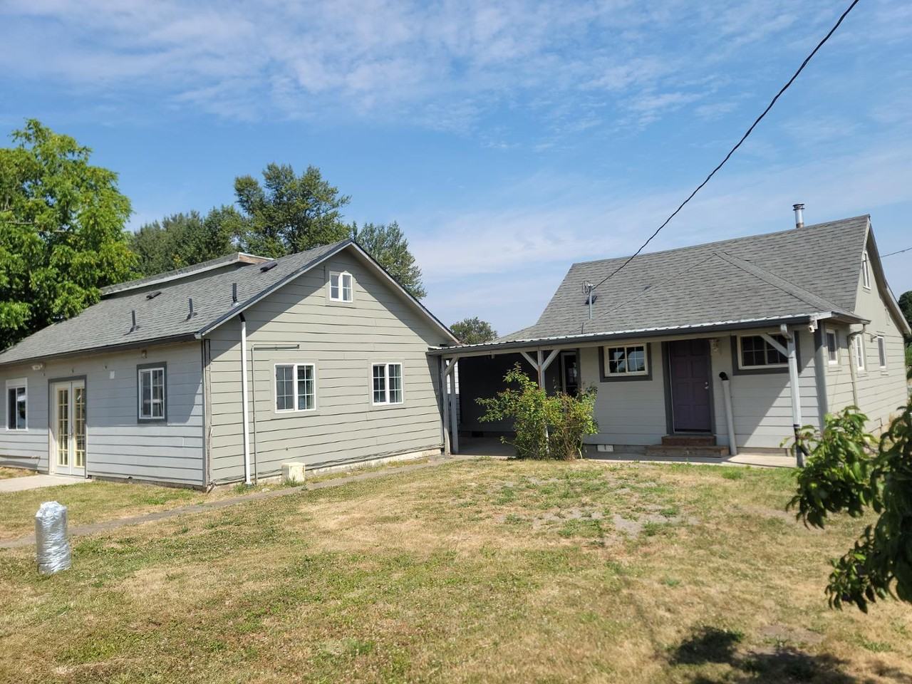 985 5th St - Photo 4 of 30
