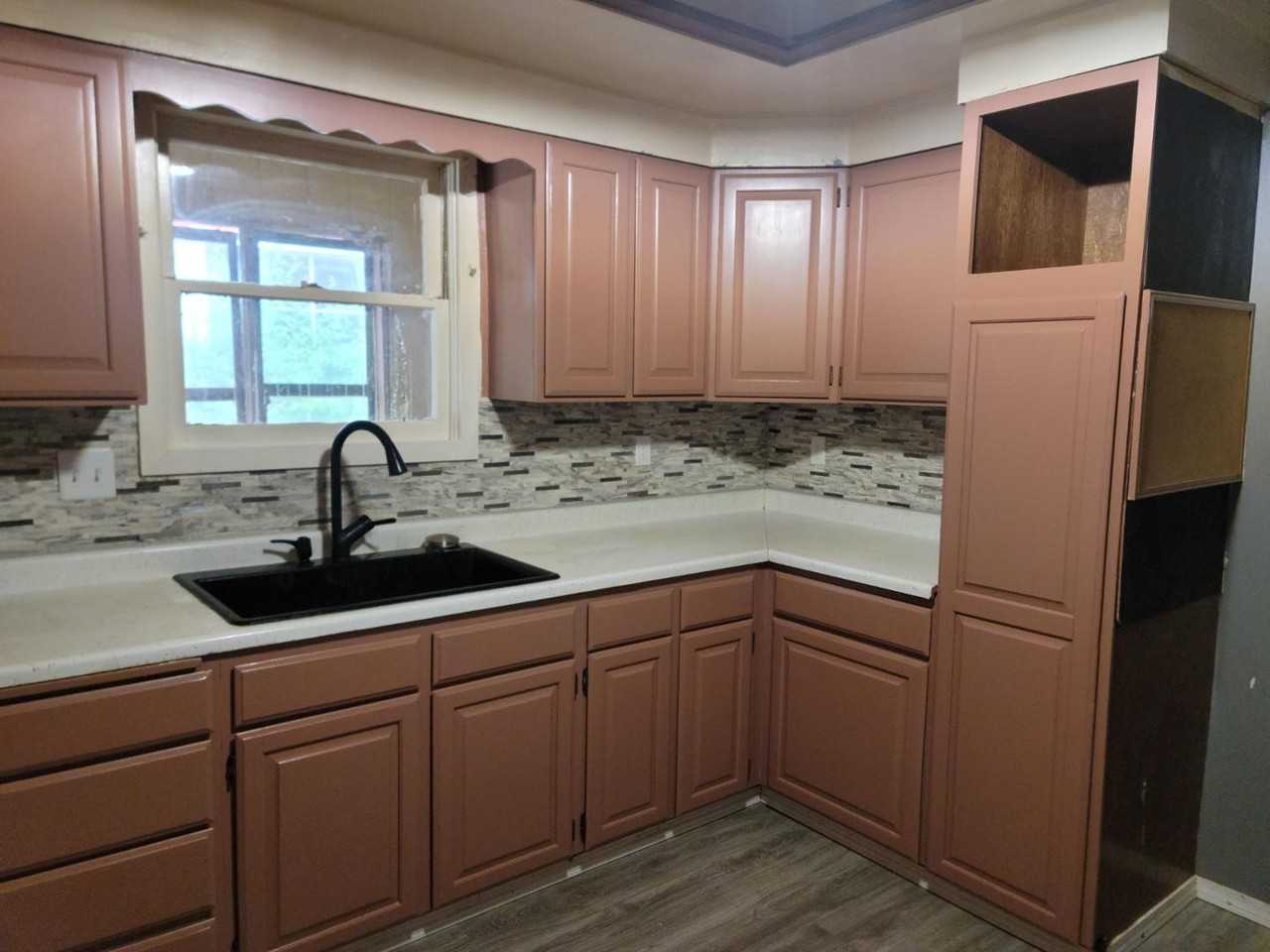 985 Bever Dr Ne - Photo 5 of 15