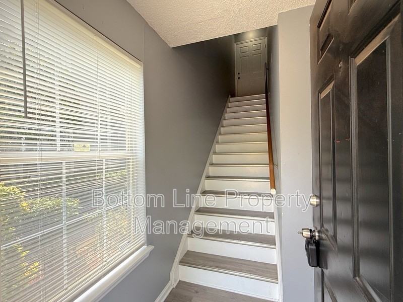 5206 Amity Springs Dr - Photo 2 of 16
