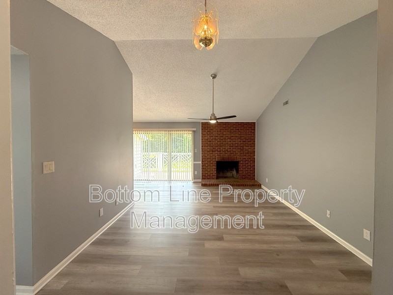 5206 Amity Springs Dr - Photo 3 of 16