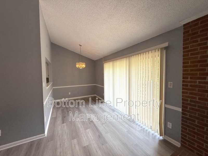 5206 Amity Springs Dr - Photo 4 of 16