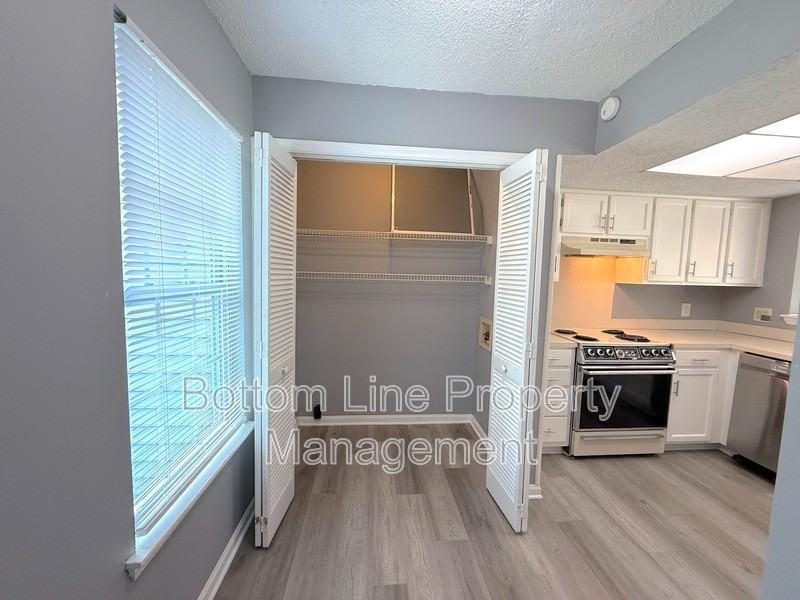 5206 Amity Springs Dr - Photo 6 of 16