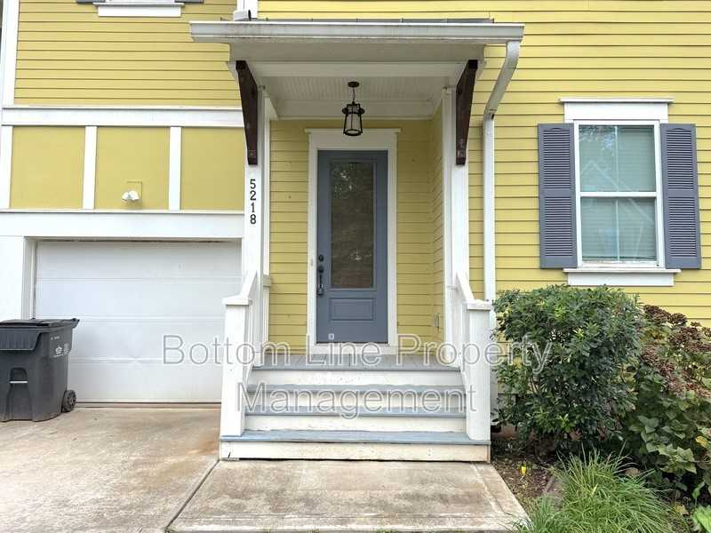 5218 Kelly St - Photo 2 of 30