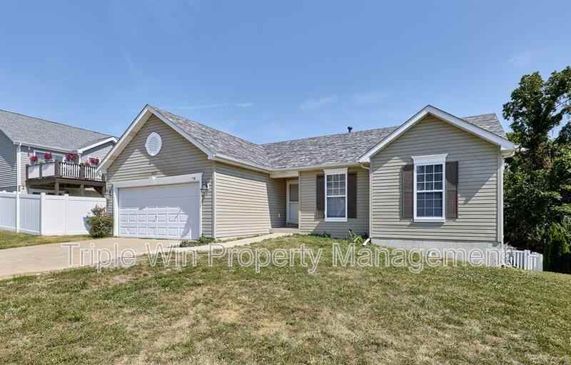 4927 Triple Tree Ct - Photo 2 of 50