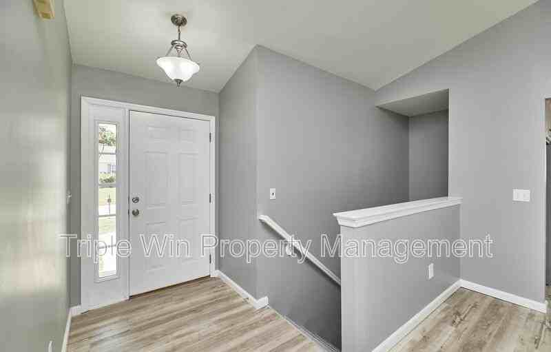 4927 Triple Tree Ct - Photo 4 of 50