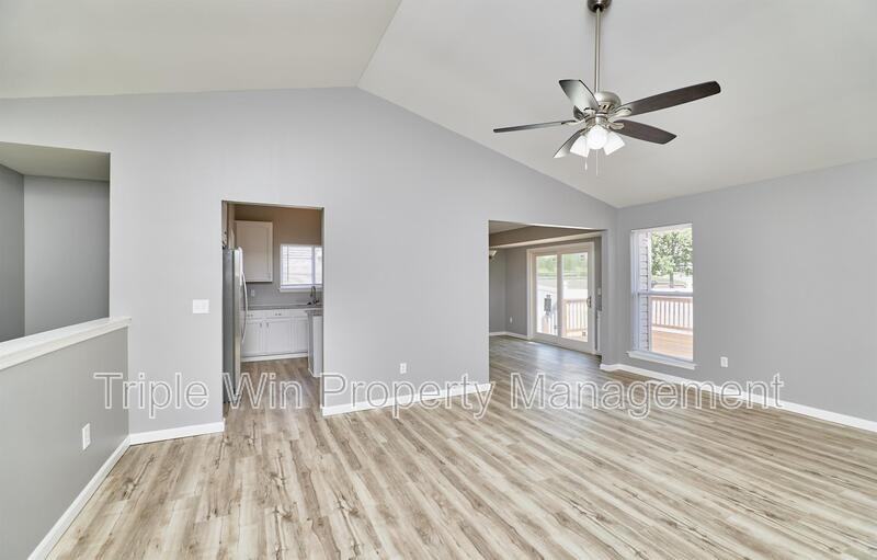 4927 Triple Tree Ct - Photo 6 of 50