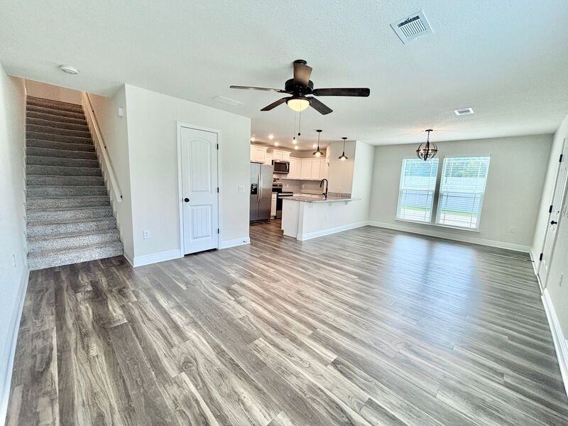 5031 Peach Dr - Photo 7 of 21