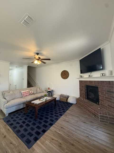 10507 Quinton Ave #1 - Photo 3 of 26