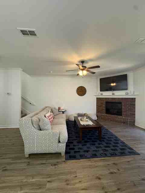 10507 Quinton Ave #1 - Photo 4 of 26