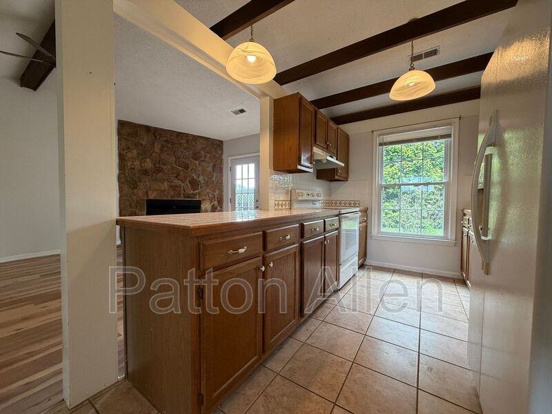 105 Scottlynn Ct - Photo 5 of 27