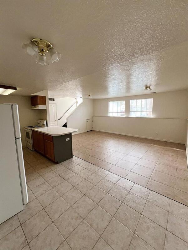 1670 Wn #A - Photo 2 of 10