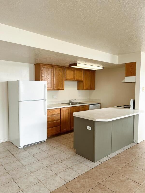 1670 Wn #A - Photo 3 of 10