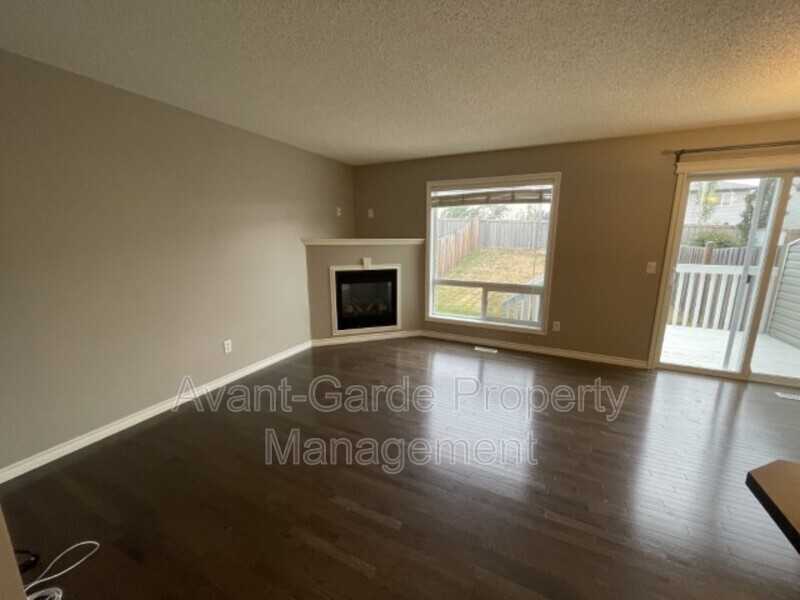 21314 46 Ave Nw - Photo 4 of 37