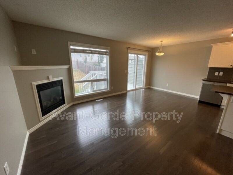 21314 46 Ave Nw - Photo 5 of 37