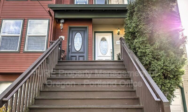 310 Ne Morris St - Photo 3 of 26